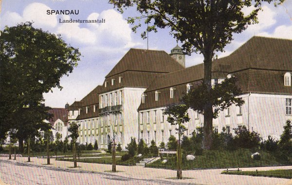 AK - Spandau / Berlin - Landesturnanstalt - von 1915 / - 1989 -