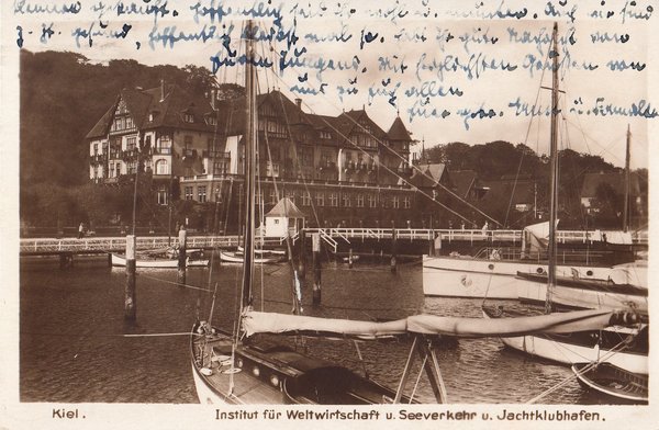 AK - Kiel mit Jachtclubhafen - von 1928 / - 2042 -